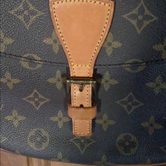 Louis Vuitton Jeune crossbody used - Picture 2 of 16
